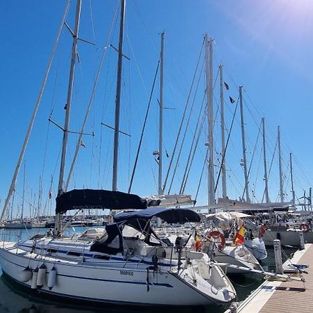 Autentico Velero En Valenza Esterno foto
